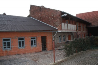Görsbach - Kulturscheune (Mit Hilfe von LEADER-Fördermittel wurde in 2009 der Um- und Ausbau einer alten Scheune zur Kulturscheune und dann letztendlich zur Begegnungstelle für alle Generationen und zum Mittelpunkt des Dorflebens begonnen.)